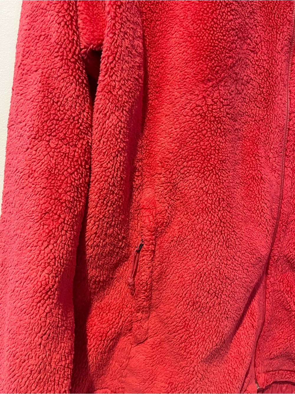 The North Face Women’s Pink Red Plush Full Zip-Up Fleece, Size XL - Picture 4 of 7